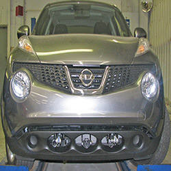 BASE PLATE BLUE OX NISSAN JUKE 11-14 (No foglights) (AUCUN RETOUR)